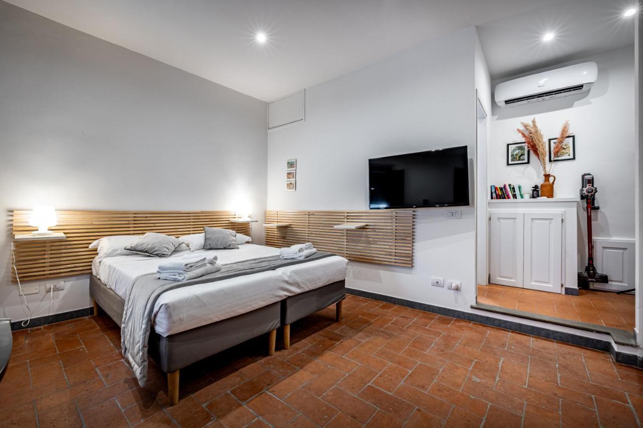 Roommo Via Dei Pilastri Ambra Florence Luaran gambar